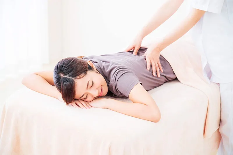 様々な知識を持つスタッフが協働